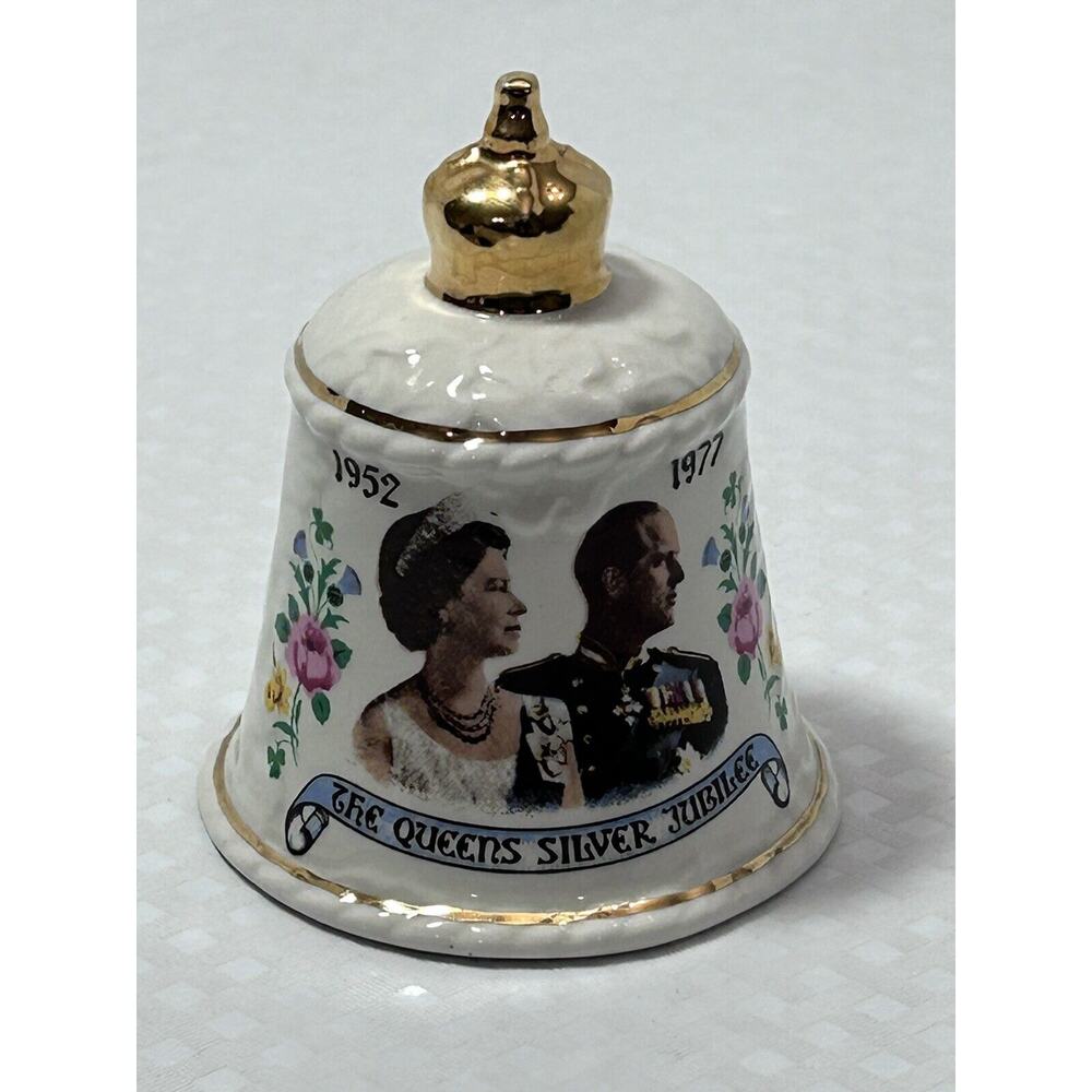1977 BELL Queen Elizabeth's Silver‎ Jubilee Ceramic England Souvenir